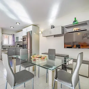 Atico En Apartment